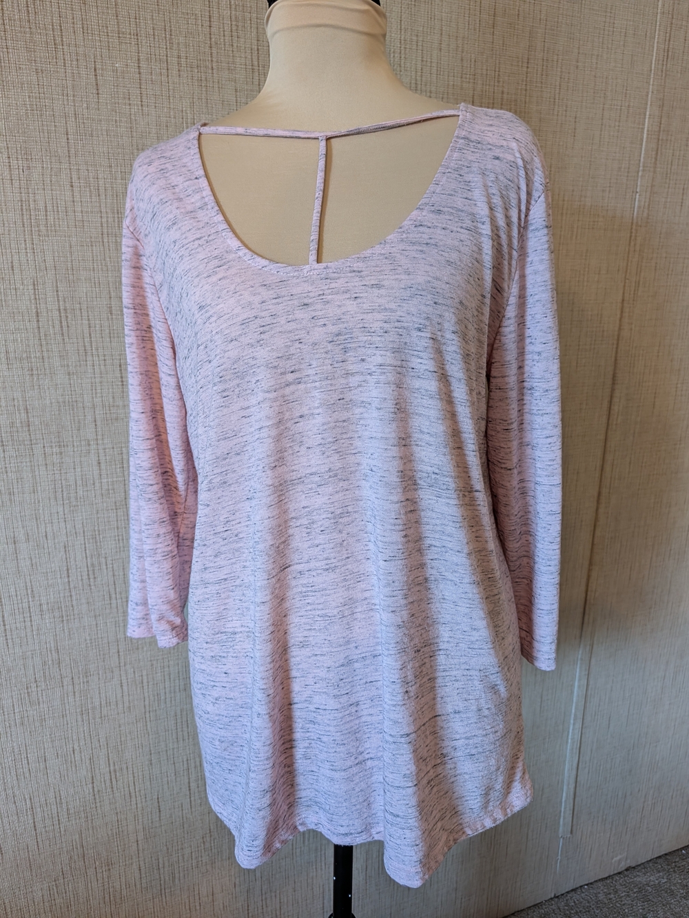 SO Heathered Light Pink Long Sleeve Tunic with T-Back